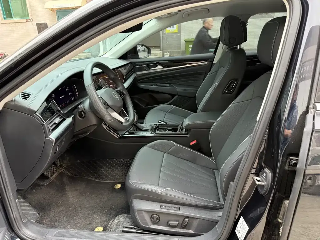 Volkswagen Passat — фото 2
