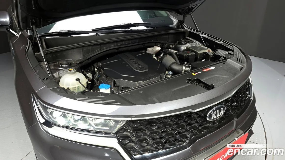 Kia Sorento — фото 10