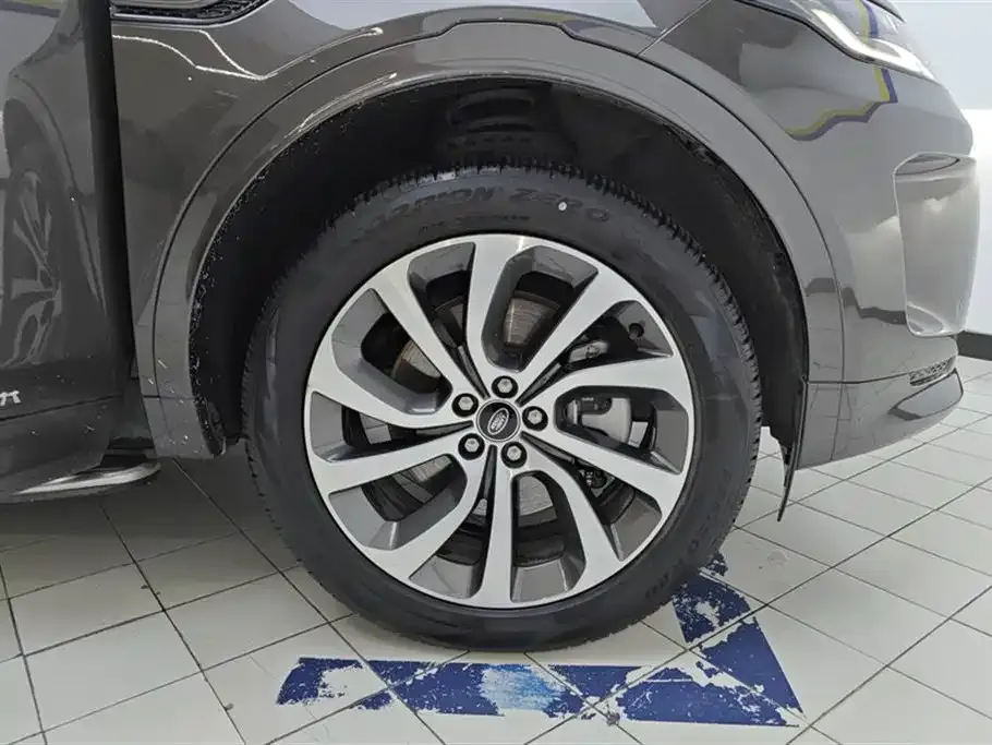Land Rover Discovery Sport — фото 10