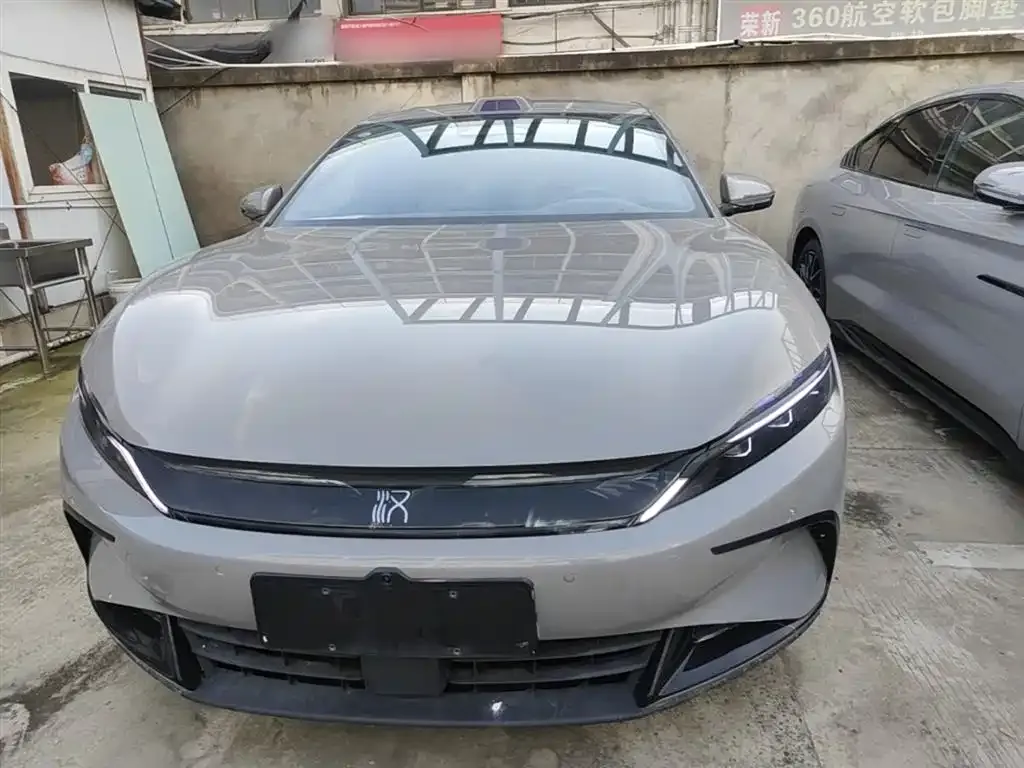 BYD Han 2025 из CN, фото 3