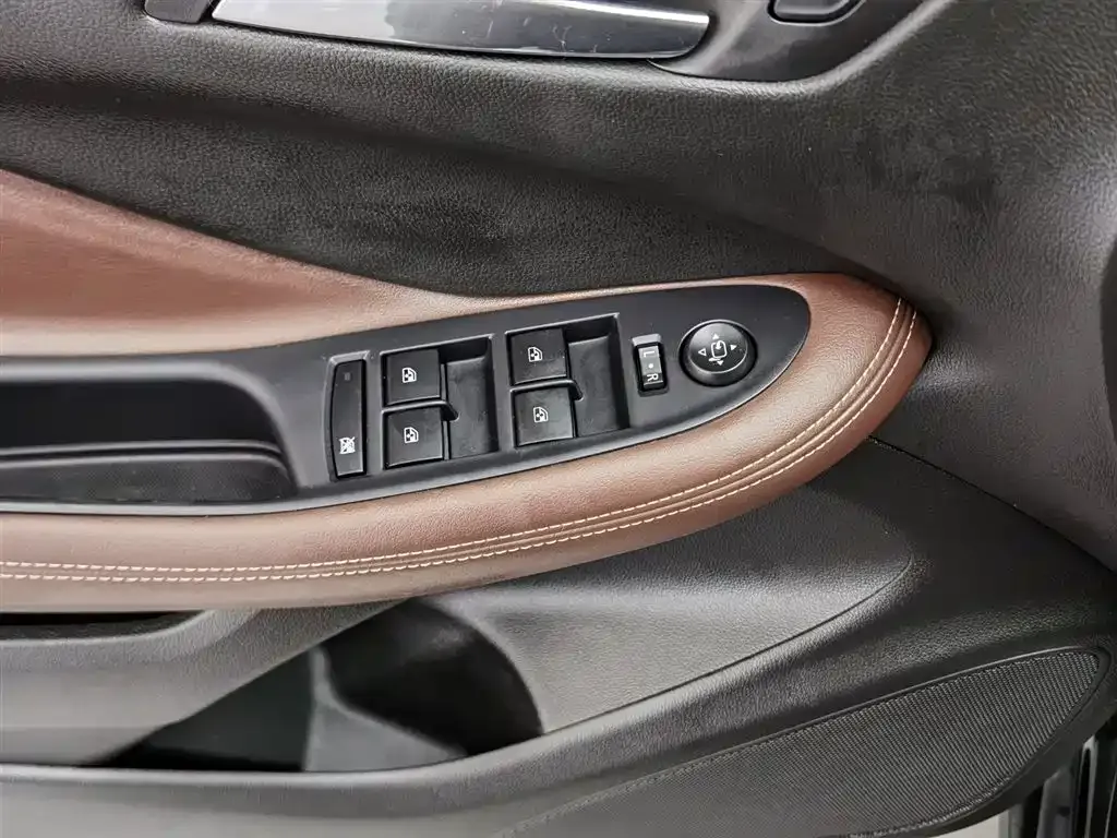 Buick Envision Plus 2021 из CN, фото 10