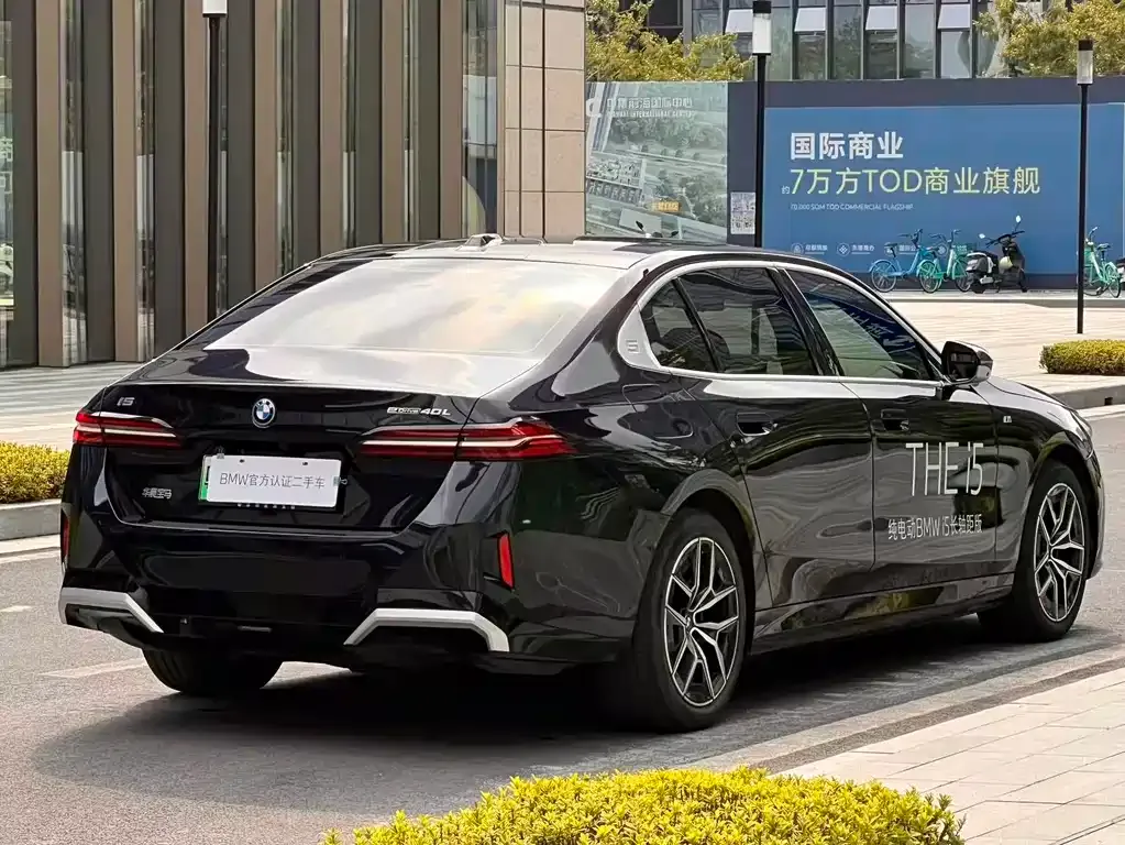 BMW i5 2025 из CN, фото 10