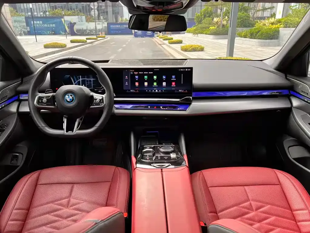 BMW i5 2025 из CN, фото 9