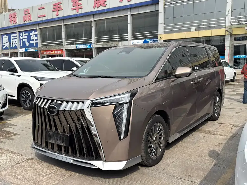 GAC Motor Trumpchi M8 — фото 1