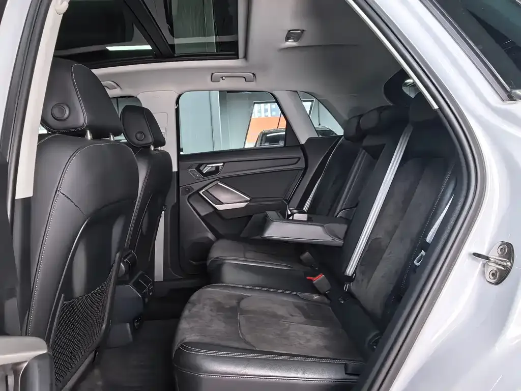 Audi Q3 2022 из CN, фото 6