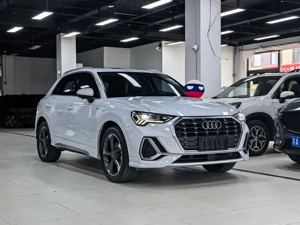 Audi Q3 2022 из CN, фото 3