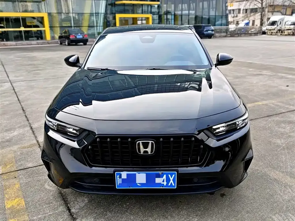 Honda Inspire — фото 3