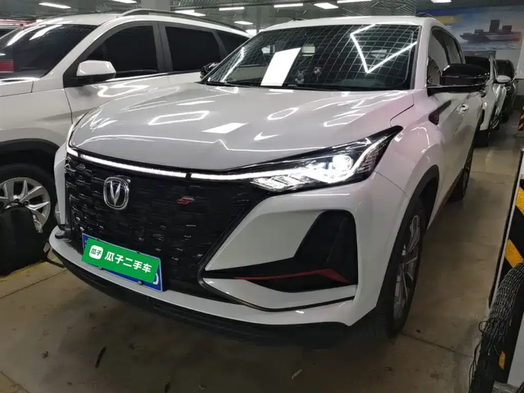 Changan CS75PLUS — фото 1