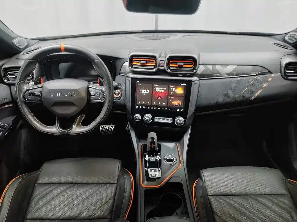 Lynk & Co 02 Hatchback 2022 из CN, фото 4