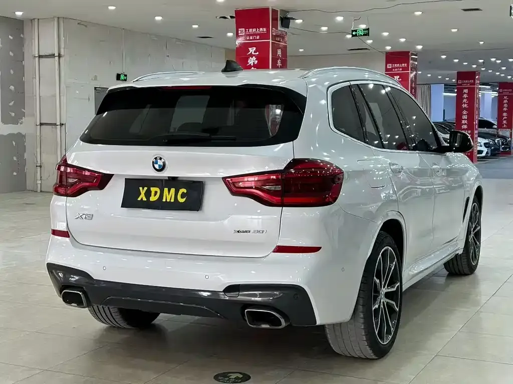 BMW X3 — фото 2