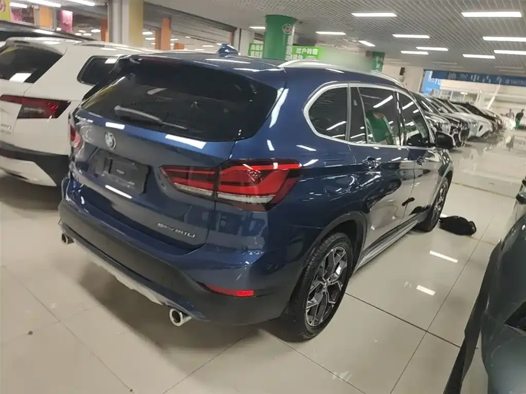 BMW X1 2021 из CN, фото 10