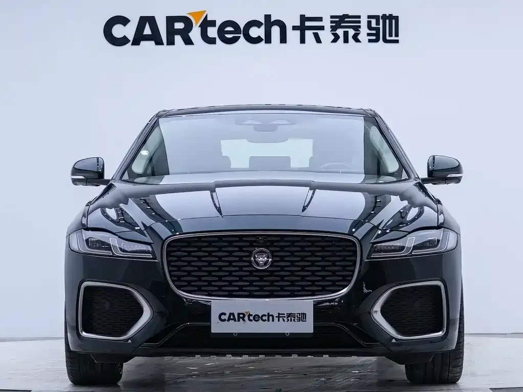 Jaguar XFL — фото 10