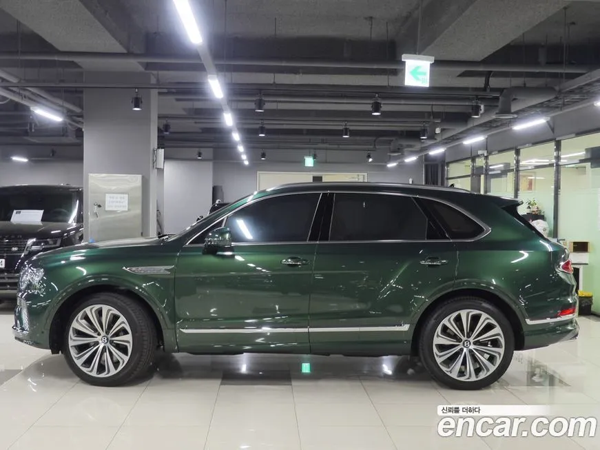 Bentley Bentayga 2025 из KR, фото 2