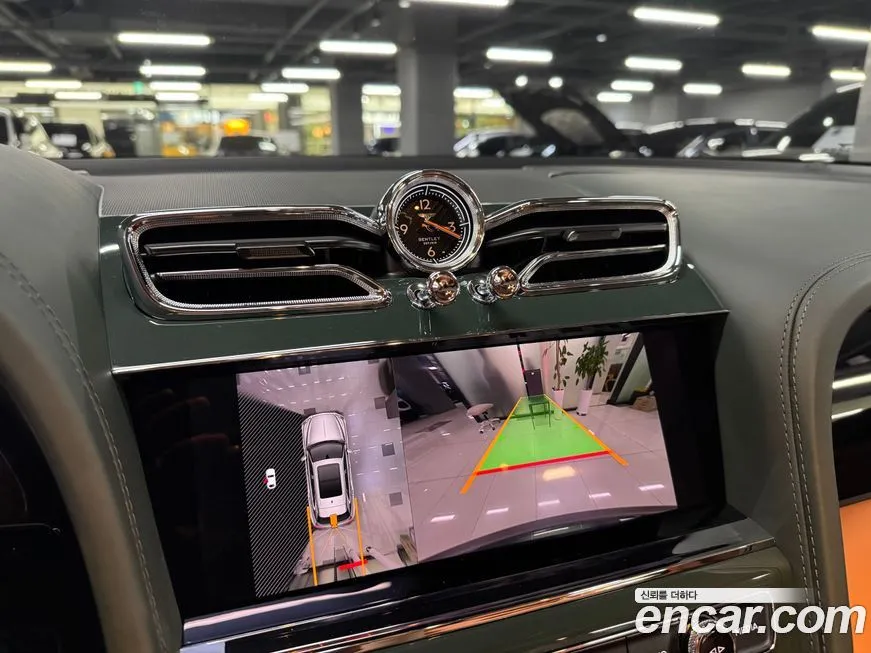 Bentley Bentayga 2025 из KR, фото 3