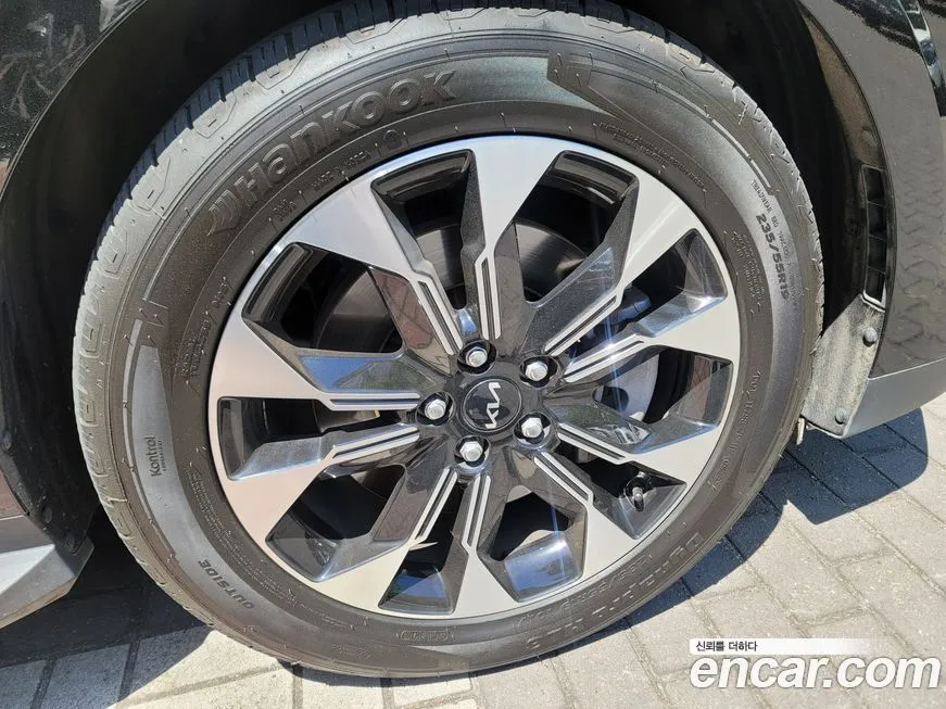 Kia Carnival 2023 из KR, фото 10