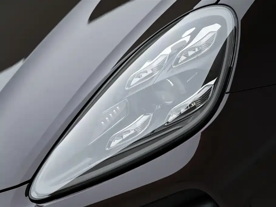 Porsche Cayenne Hybrid — фото 9
