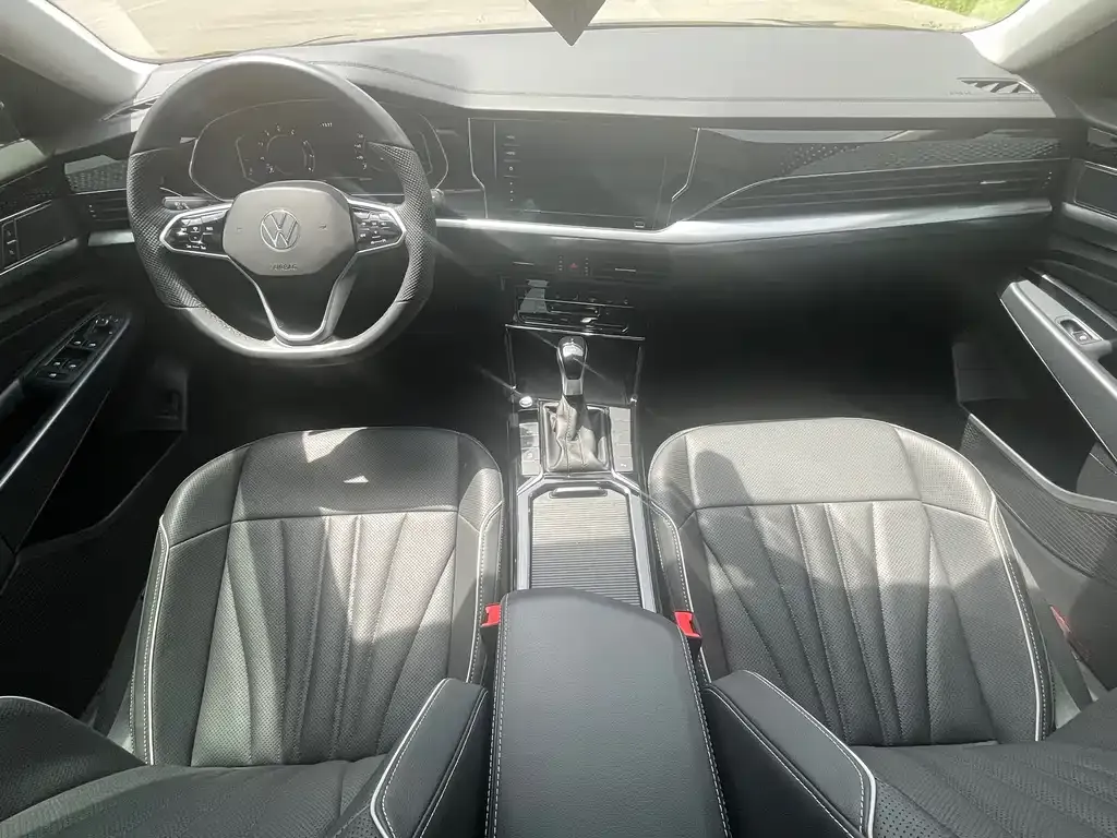 Volkswagen Passat — фото 6