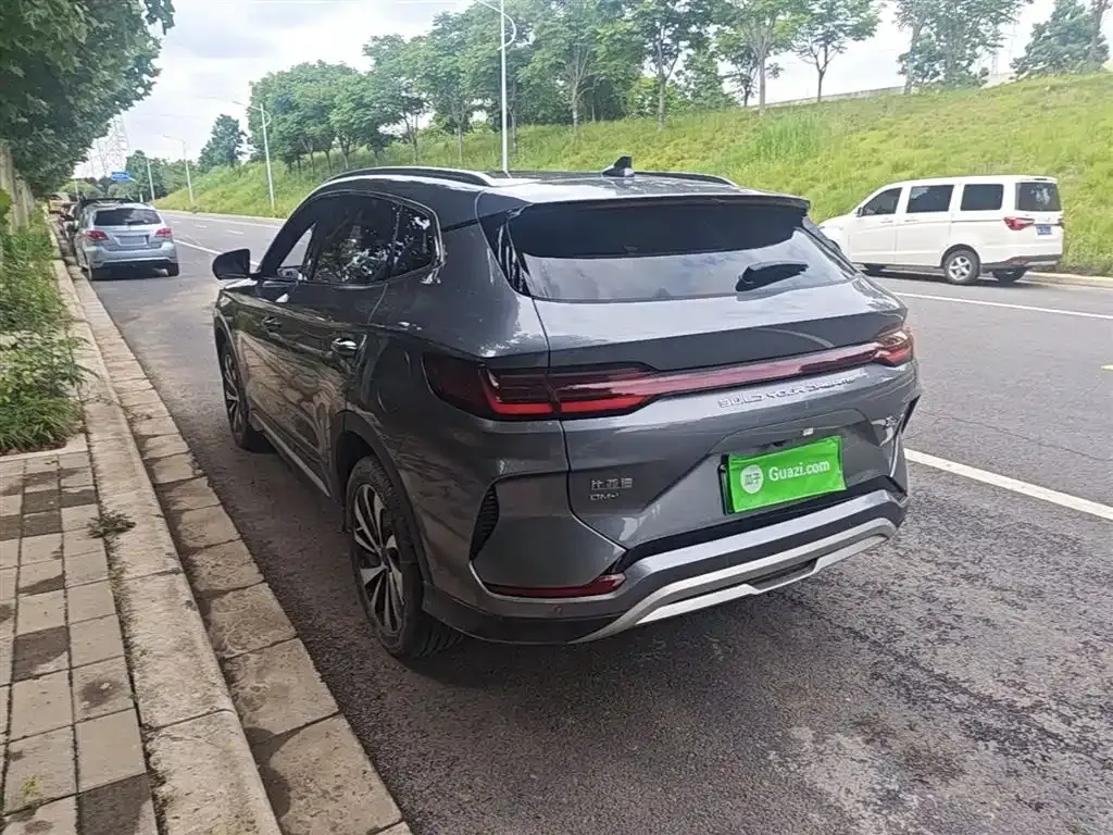 BYD PLUS New Energy — фото 10