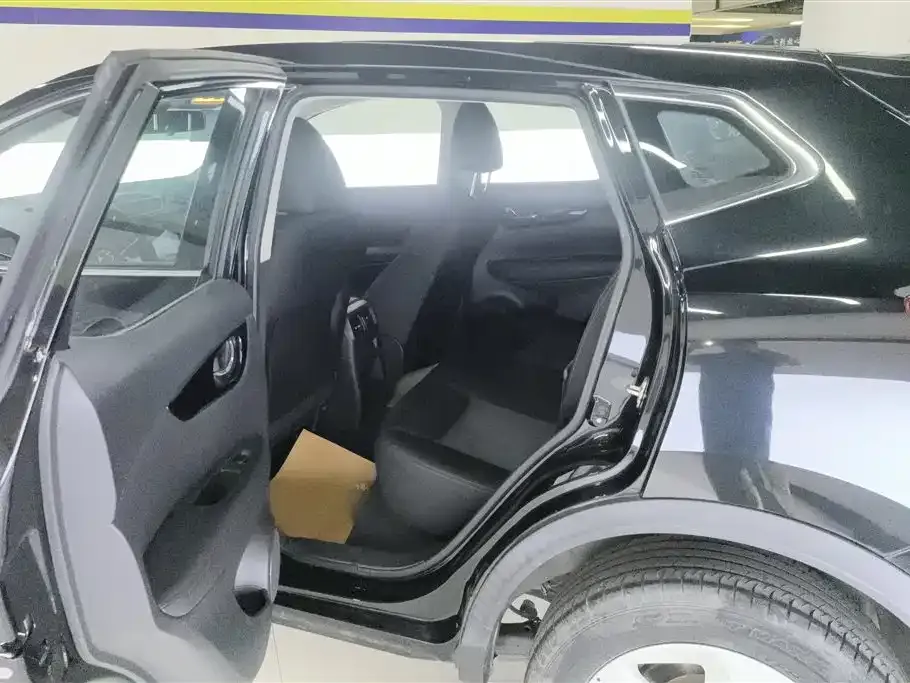 Nissan Qashqai — фото 5