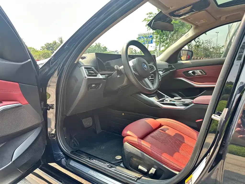 BMW i3 — фото 4