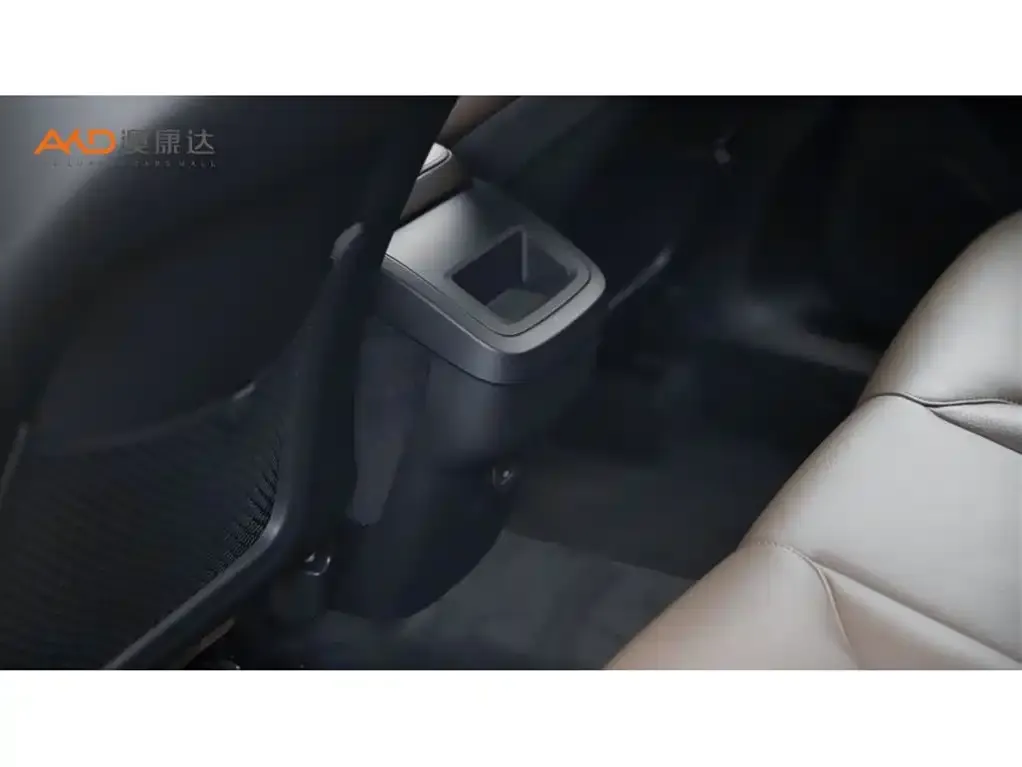 Volvo XC60 2024 из CN, фото 7