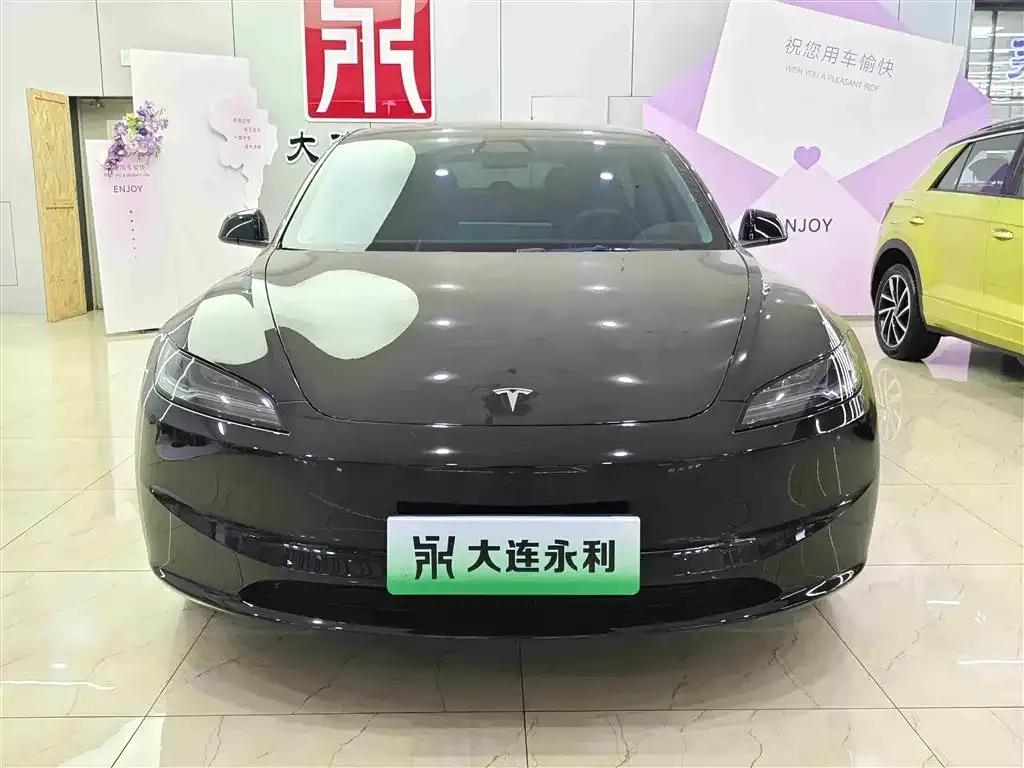 Tesla Model 3 2024 из CN, фото 4
