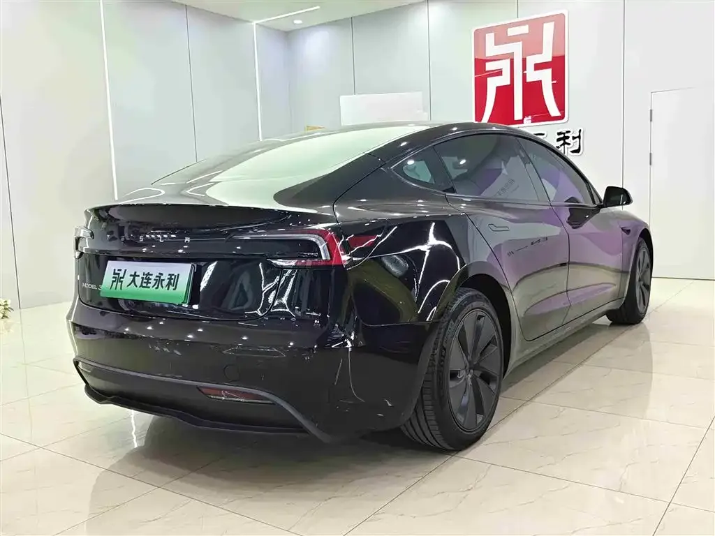 Tesla Model 3 2024 из CN, фото 2
