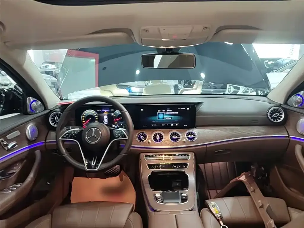 Mercedes-Benz E-Class 2021 из CN, фото 3