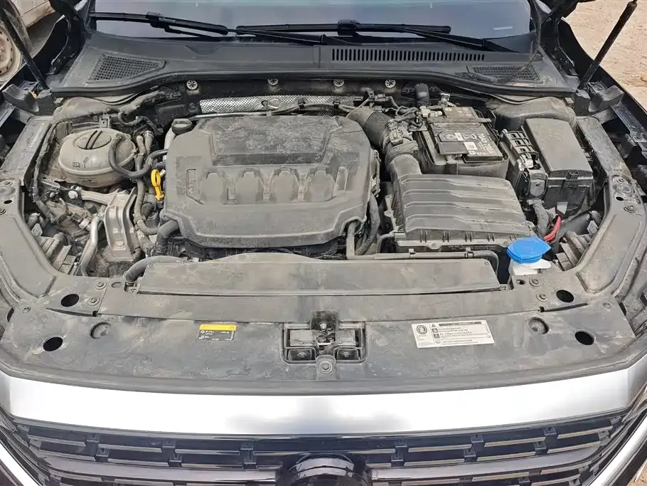 Volkswagen Passat — фото 8