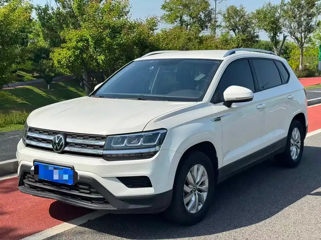 Volkswagen Tharu — фото 1