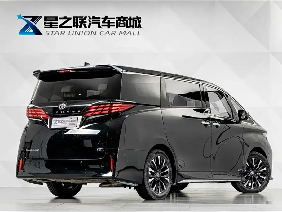 Toyota Alphard — фото 6