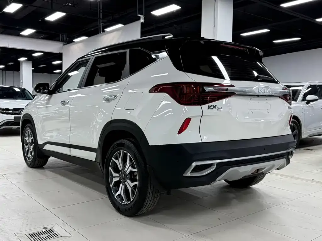 Kia KX3 — фото 10