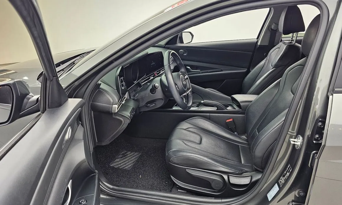 Hyundai AVANTE — фото 3