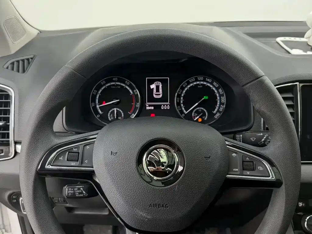 Skoda Karoq 2022 из CN, фото 8
