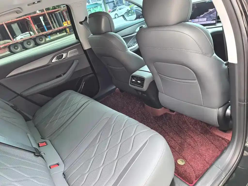 Geely 银河A7 EM 2025 из CN, фото 2