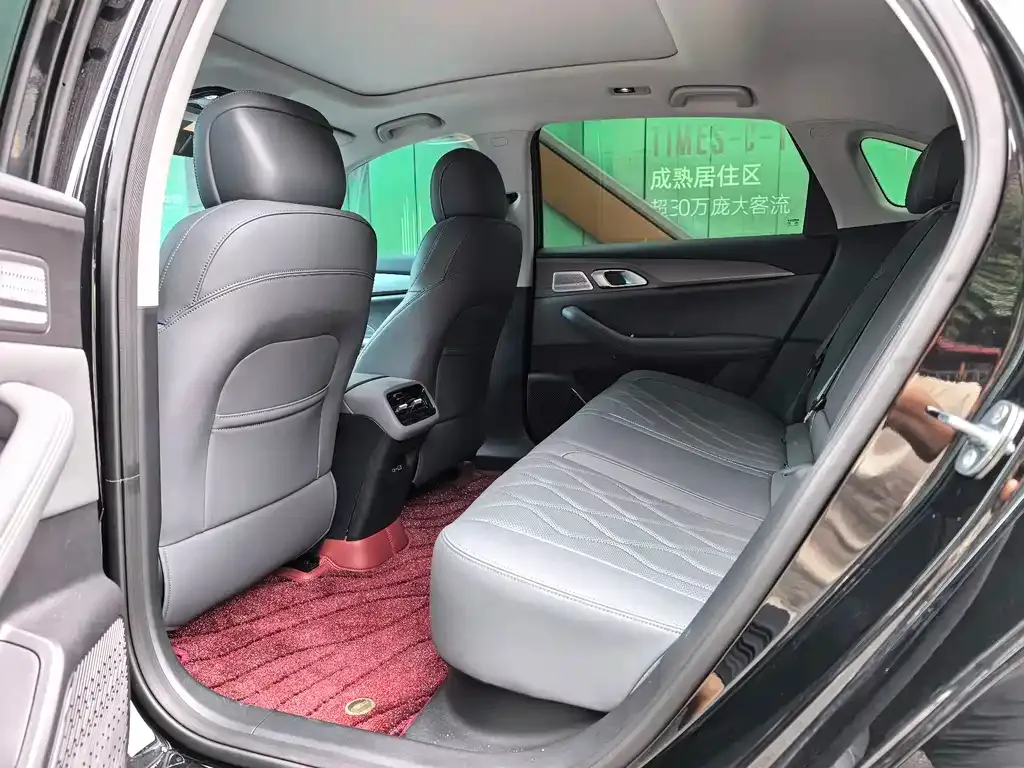 Geely 银河A7 EM 2025 из CN, фото 3