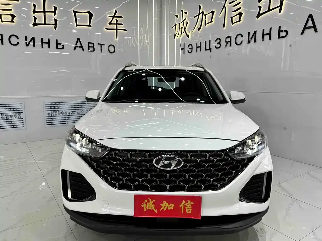 Hyundai ix35 — фото 10