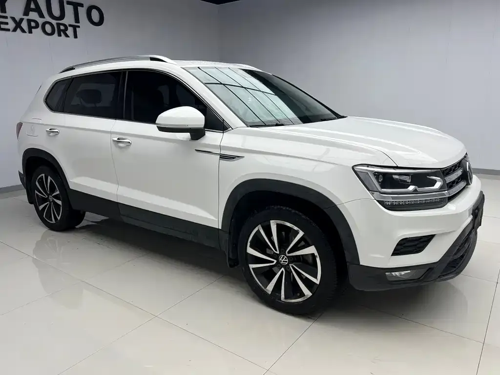Volkswagen Tharu — фото 3