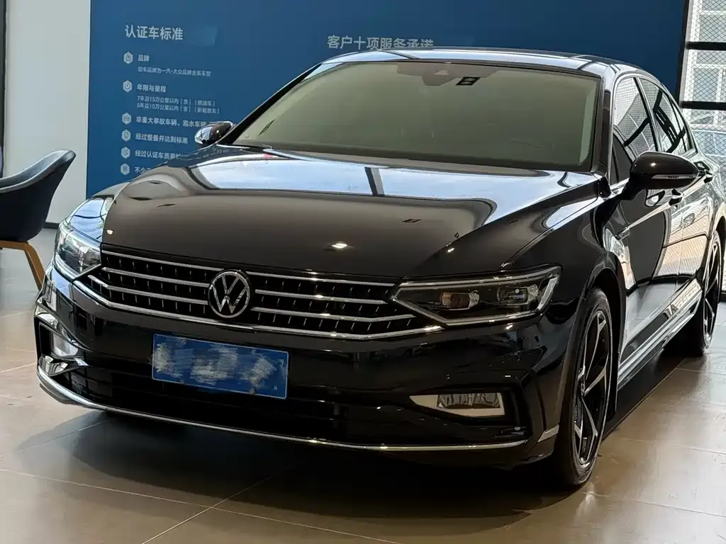 Volkswagen Magotan 2023 из CN, фото 1