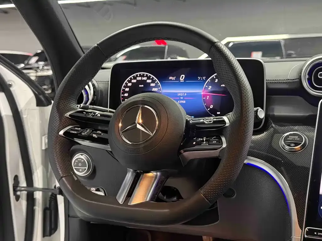 Mercedes-Benz C-Class 2024 из CN, фото 6