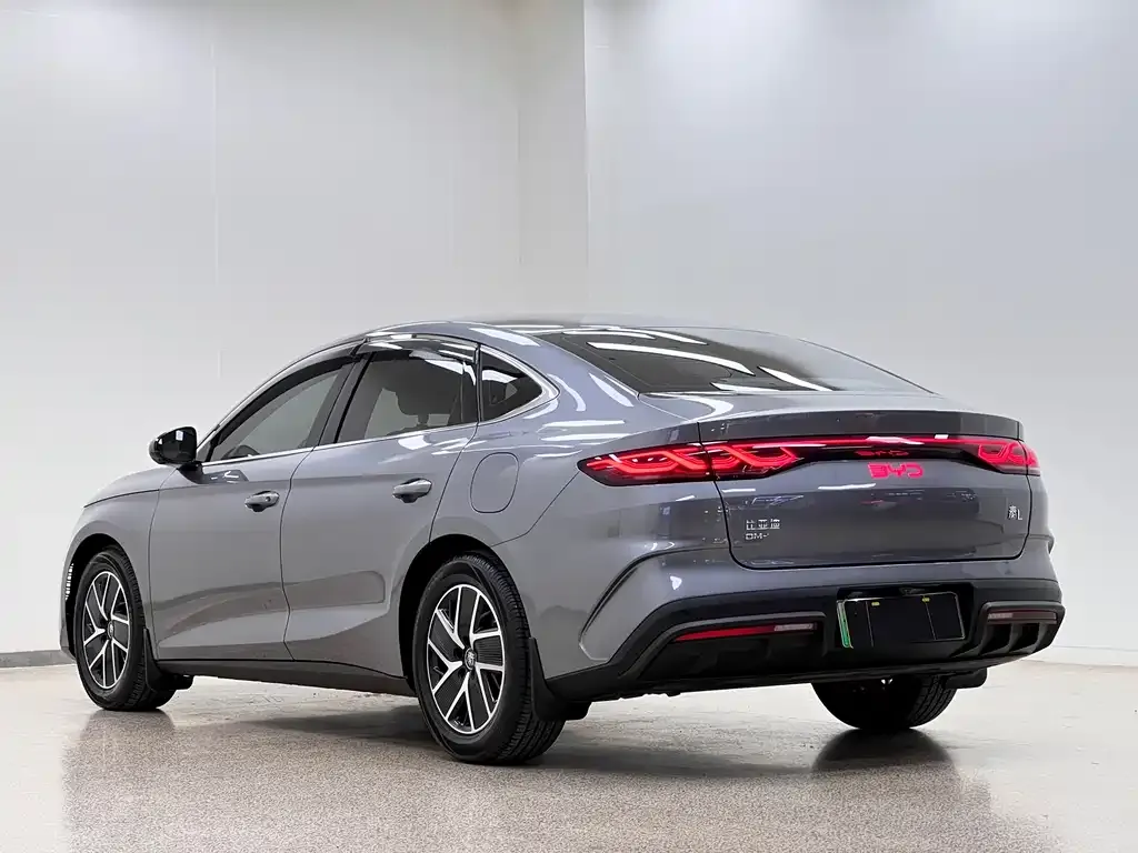 BYD Qin L — фото 7
