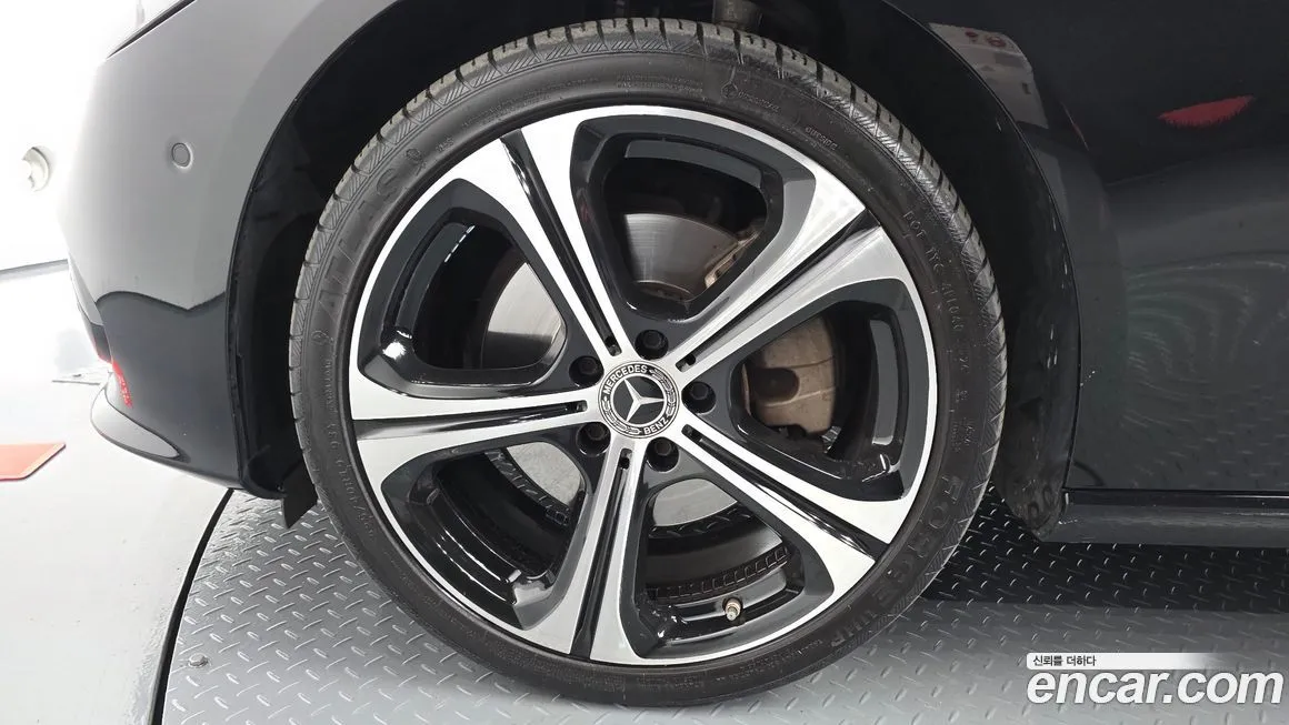 Mercedes-Benz C-Class 2023 из KR, фото 7