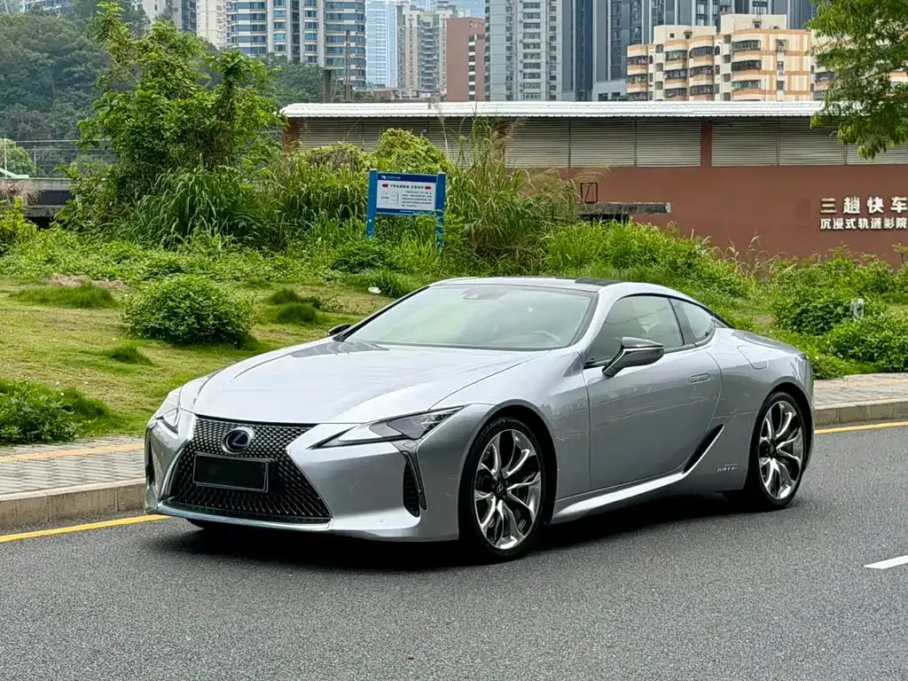 Lexus LC