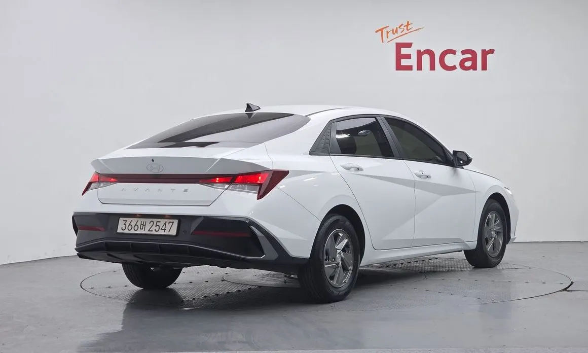 Hyundai AVANTE — фото 9