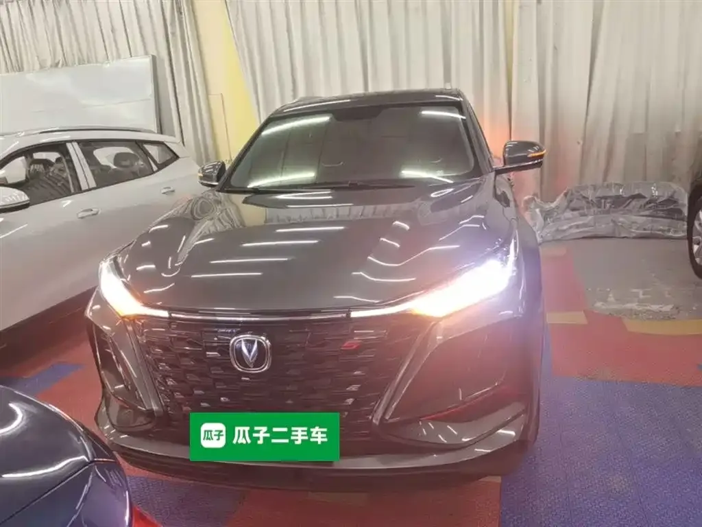 Changan CS75PLUS — фото 3