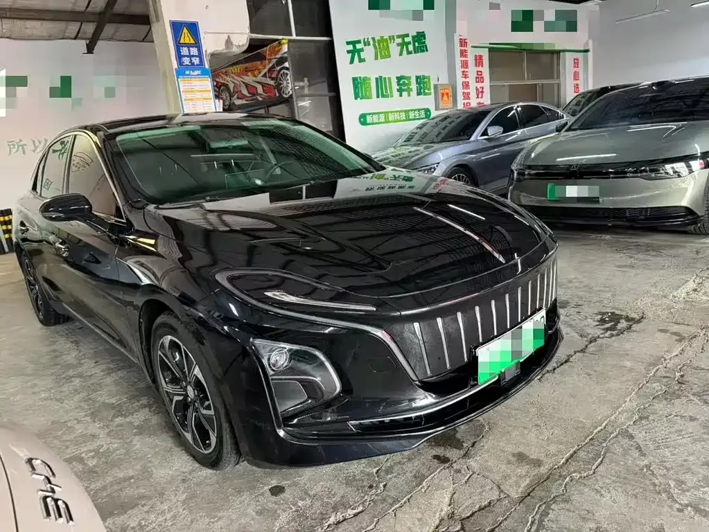 Hongqi E-QM5 2023 из CN, фото 10