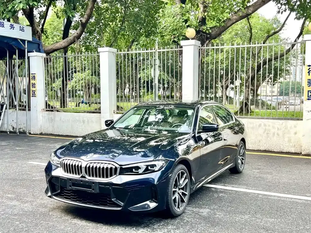 BMW 3 Series — фото 1