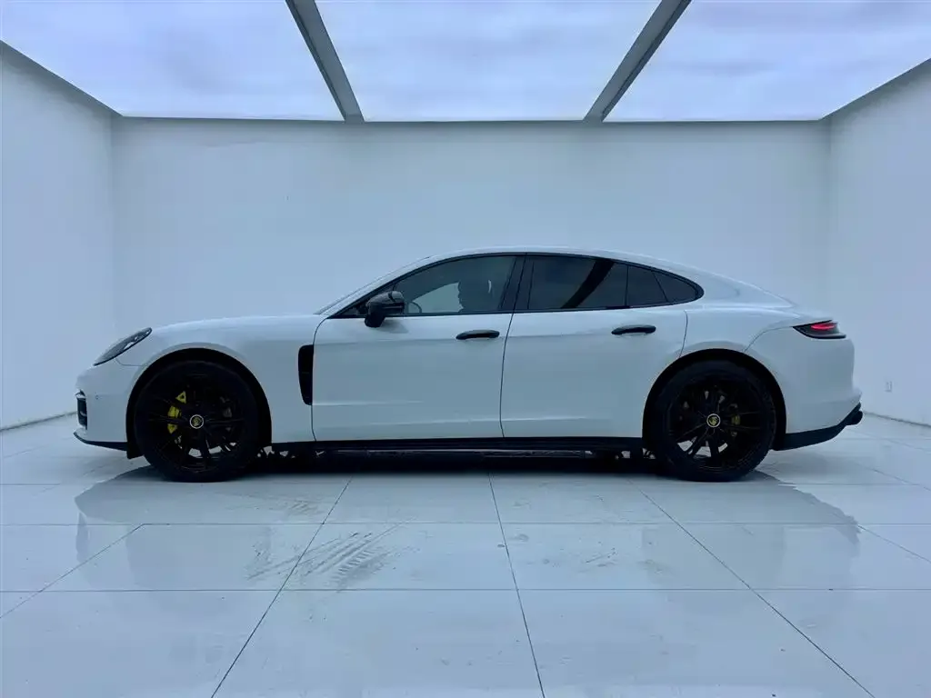 Porsche Panamera — фото 4