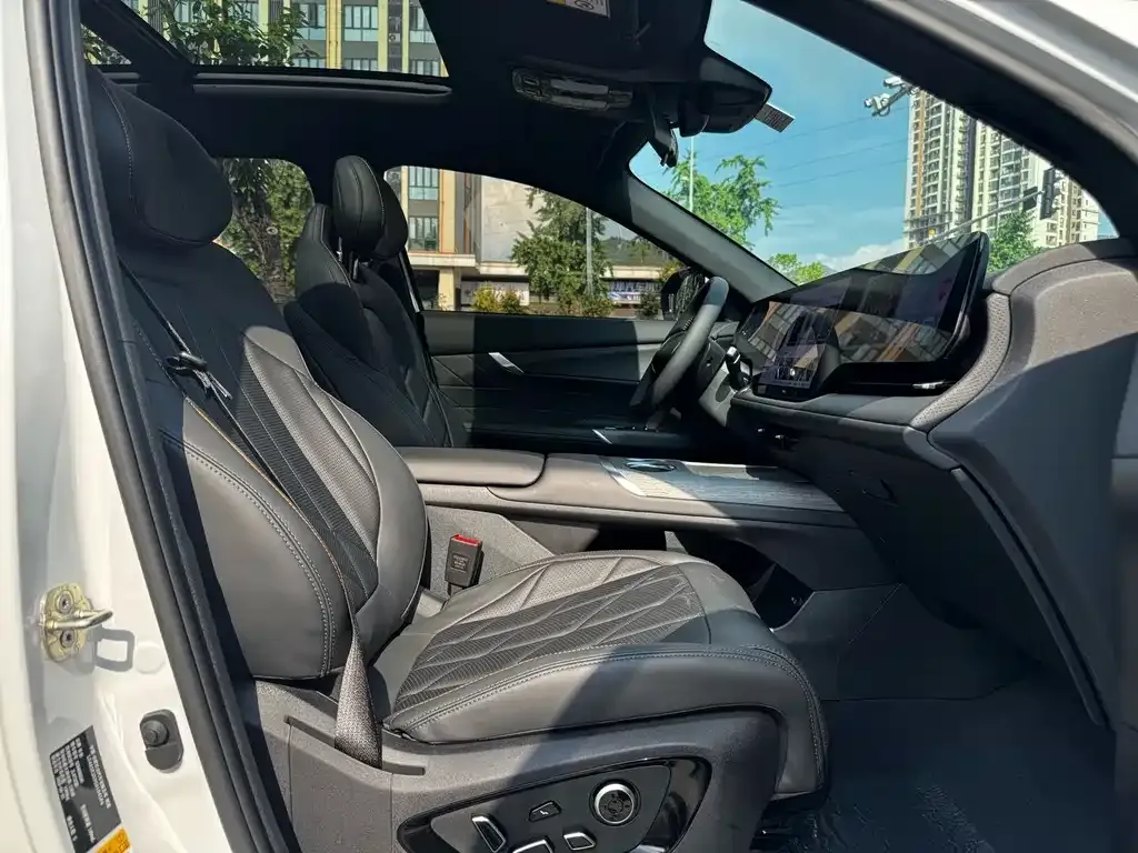 Changan CS75PLUS 2026 из CN, фото 2
