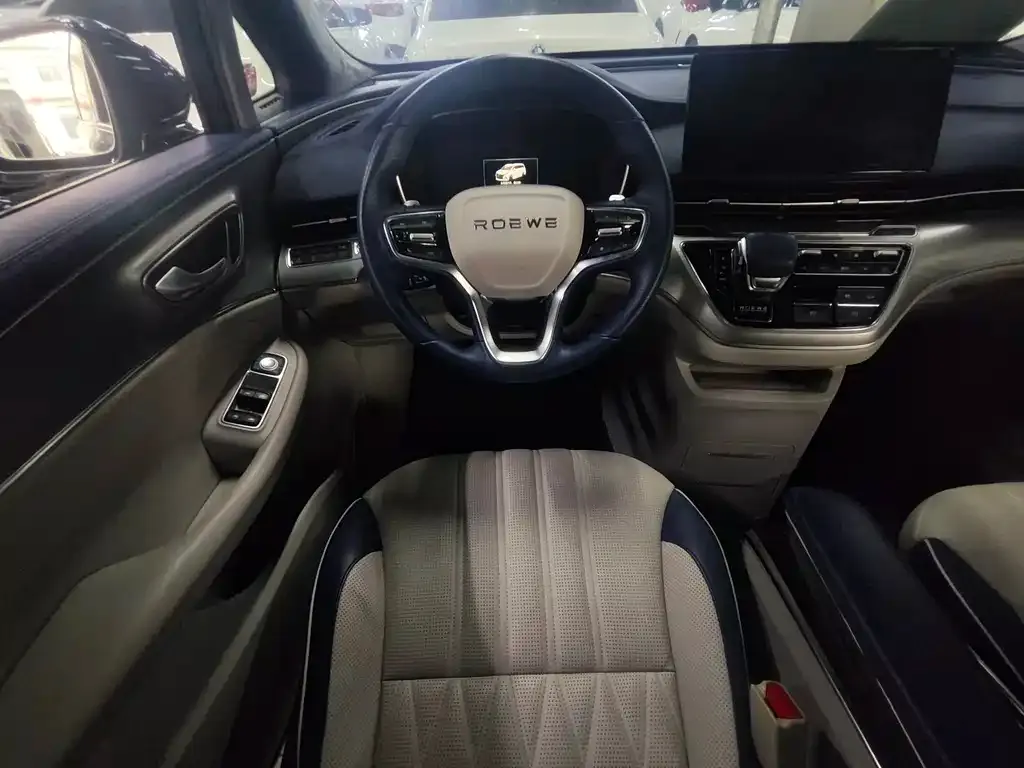 Roewe iMAX8 — фото 3